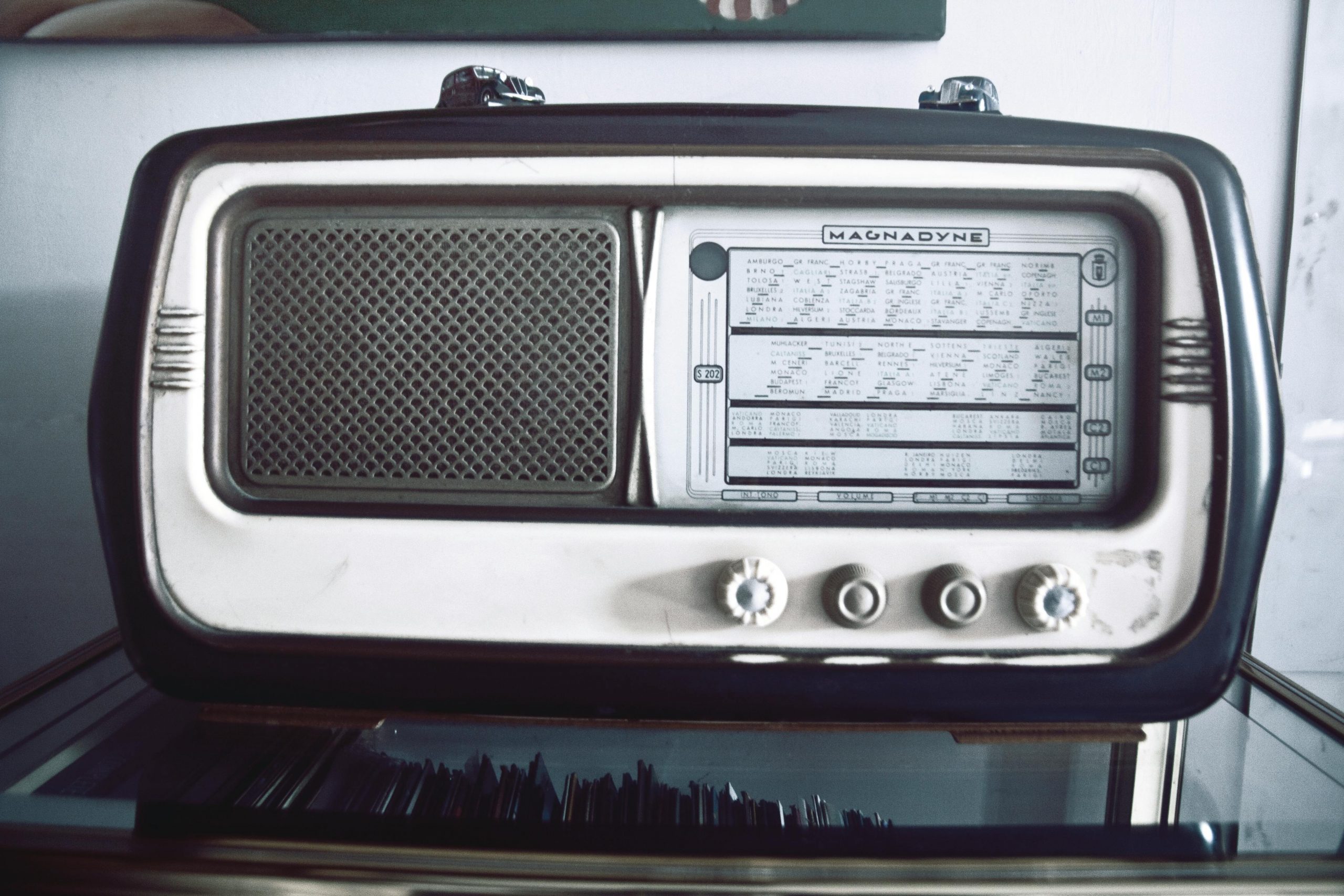 Radio2